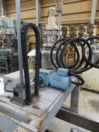 小型<br>全自動<br>圧搾式<br>フィルター<br>プレス