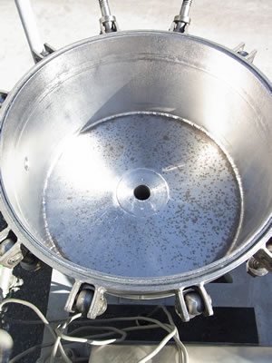 スパークラー<br>フィルター<br>（スパクラ）<br><br>多段式<br>フィルター<br>濾過機