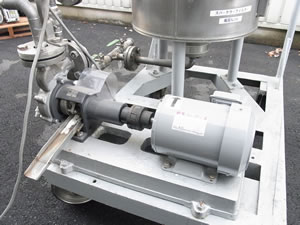 スパークラー<br>フィルター<br>（スパクラ）<br><br>多段式<br>フィルター<br>濾過機