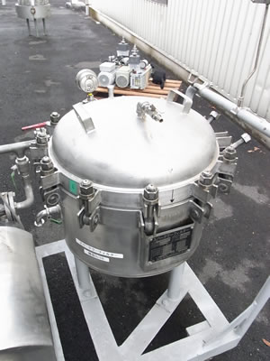 スパークラー<br>フィルター<br>（スパクラ）<br><br>多段式<br>フィルター<br>濾過機