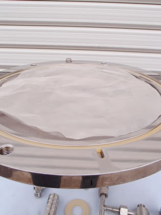 メンブレン<br>フィルター<br><br>単板式<br>濾過機