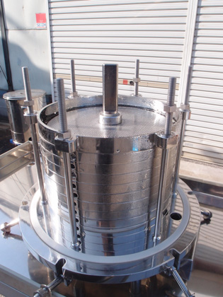 水平<br>濾板式<br>濾過機