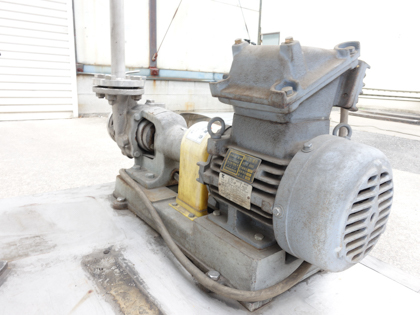 スパークラー<br>フィルター<br><br>多段濾過