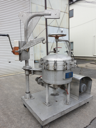 スパークラー<br>フィルター<br><br>多段濾過