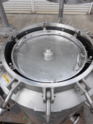 ジャケット付<br>スパークラー<br>フィルター<br><br>多段濾過