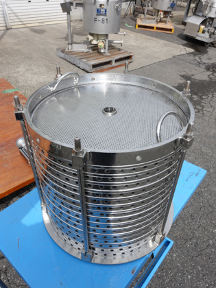 ジャケット付<br>スパークラー<br>フィルター<br><br>多段濾過