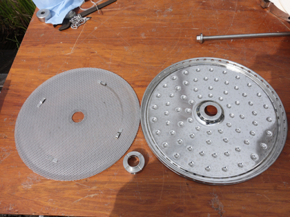 ジャケット付<br>スパークラー<br>フィルター<br><br>多段濾過