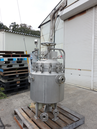 ジャケット付<br>スパークラー<br>フィルター<br><br>多段濾過