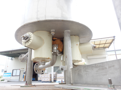 ジャケット付<br>スパークラー<br>フィルター<br><br>多段濾過