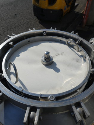 スパークラー<br>フィルター<br><br>多段濾過