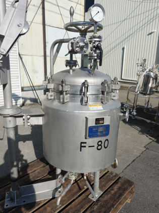 スパークラー<br>フィルター<br><br>多段濾過