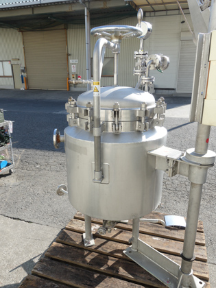 スパークラー<br>フィルター<br><br>多段濾過