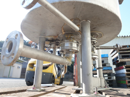 スパークラー<br>フィルター<br><br>多段濾過