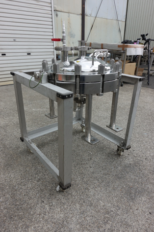 ジャケット付き<br>メンブレンフィルター<br><br>単板式ろ過器