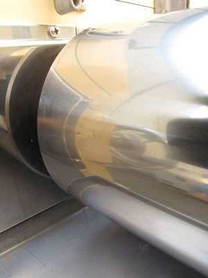 三本<br>ロールミル