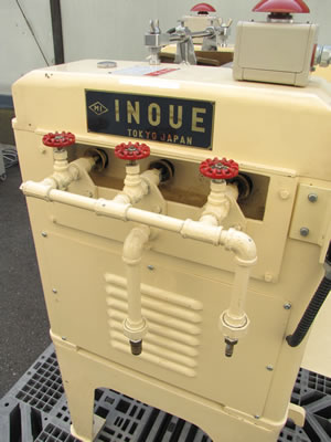 三本<br>ロールミル