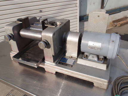 卓上三本<br>ロールミル