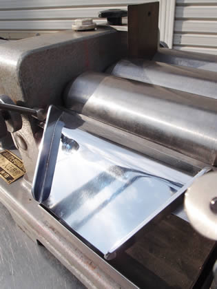 卓上三本<br>ロールミル