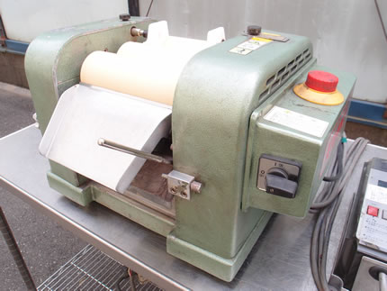 セラミック<br>小型<br>テスト機<br>三本ロール