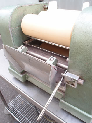 セラミック<br>小型<br>テスト機<br>三本ロール