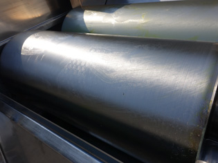 三本<br>ロールミル