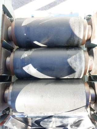 石材<br>三本ロール