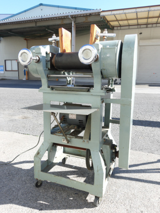 石材<br>三本ロール