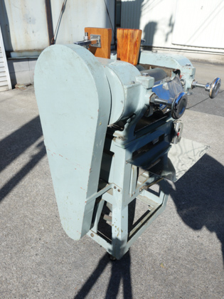 石材<br>三本ロール