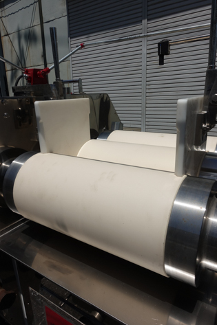 セラミック<br>3本ロール<br><br>新品ロール<br>付属<br>