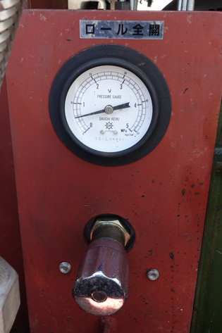 セラミック<br>3本ロール<br><br>新品ロール<br>付属<br>