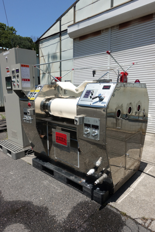 セラミック<br>3本ロール<br><br>新品ロール<br>付属<br>