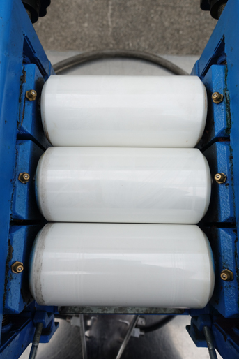 セラミック<br>三本ロールミル