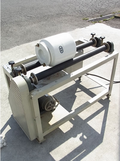 ポット<br>ミル台<br>