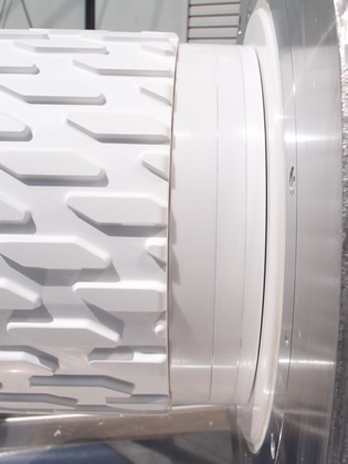 スパイクミル<br>（ビーズミル）