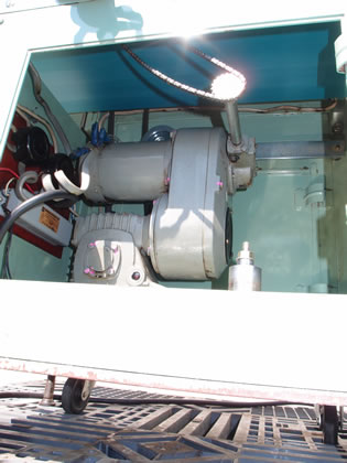 錠剤全数<br>検査機<br><br>錠剤目視<br>検査機