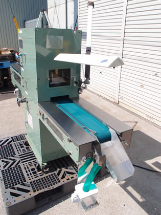 錠剤全数<br>検査機<br><br>錠剤目視<br>検査機