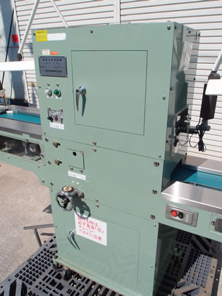 錠剤全数<br>検査機<br><br>錠剤目視<br>検査機