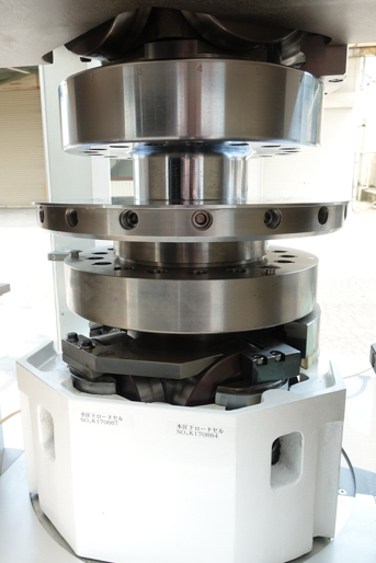 ロータリー式<br>打錠機