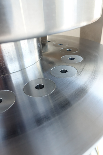 ロータリー式<br>打錠機