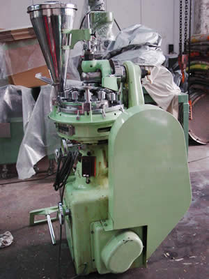 オープン型<br>ロータリー式<br>打錠機