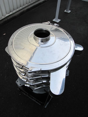 円形振動<br>ふるい