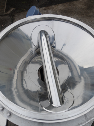 カートリッジ式<br>直下型<br>振動ふるい機