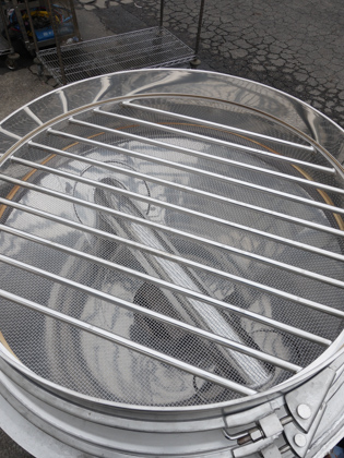 カートリッジ式<br>直下型<br>振動ふるい機