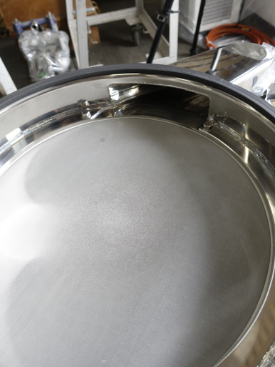 佐藤式<br>円形振動<br>ふるい機