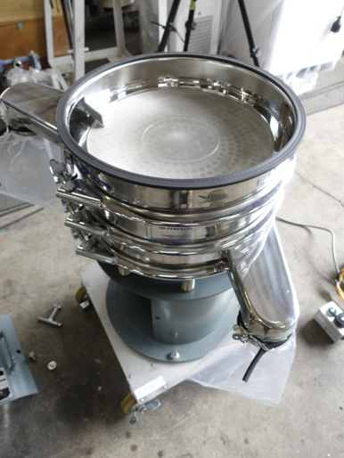 佐藤式<br>円形振動<br>ふるい機