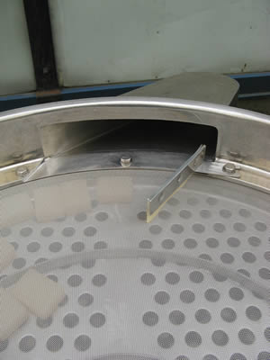 円形振動<br>ふるい