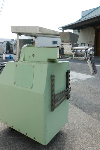 造粒機<br><br>ファインリューザー