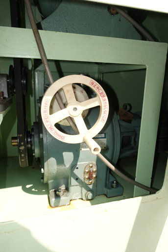 造粒機<br><br>ファインリューザー