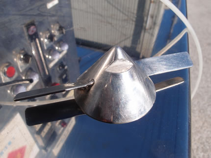 スパイラ<br>フロー<br><br>複合型造粒<br>コーティング<br>装置<br>（混合・造粒<br>コーティング、<br>乾燥）