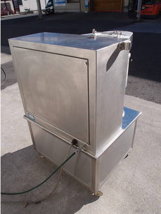 スパイラ<br>フロー<br><br>複合型造粒<br>コーティング<br>装置<br>（混合・造粒<br>コーティング、<br>乾燥）